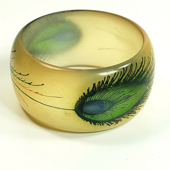 Unbranded Jewelry - 5/$25 Vintage Lucite Peacock Feather Bangle 8"